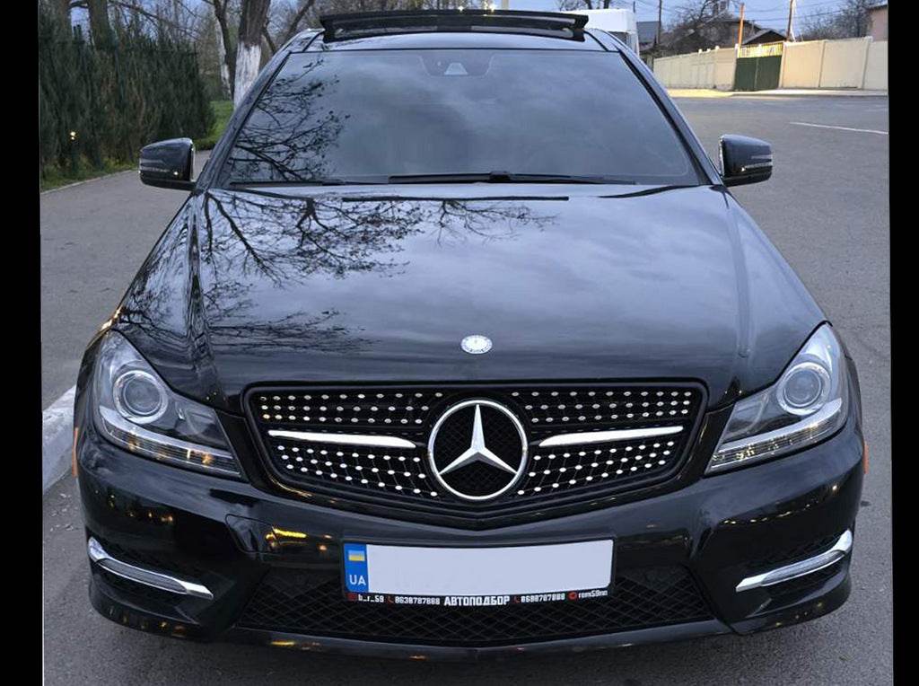Diamond Black front grille for Mercedes C-class W204 2007-2015 - Reelken Auto