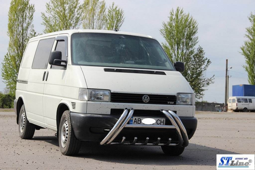 The WT01 bumper guard (stainless) for Volkswagen T4 Transporter - Reelken Auto