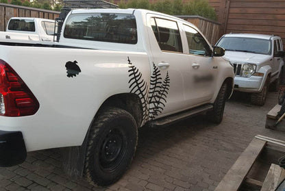 Side sills Allmond Black (2 pieces, aluminum) for Toyota Hilux 2015↗ - Reelken Auto