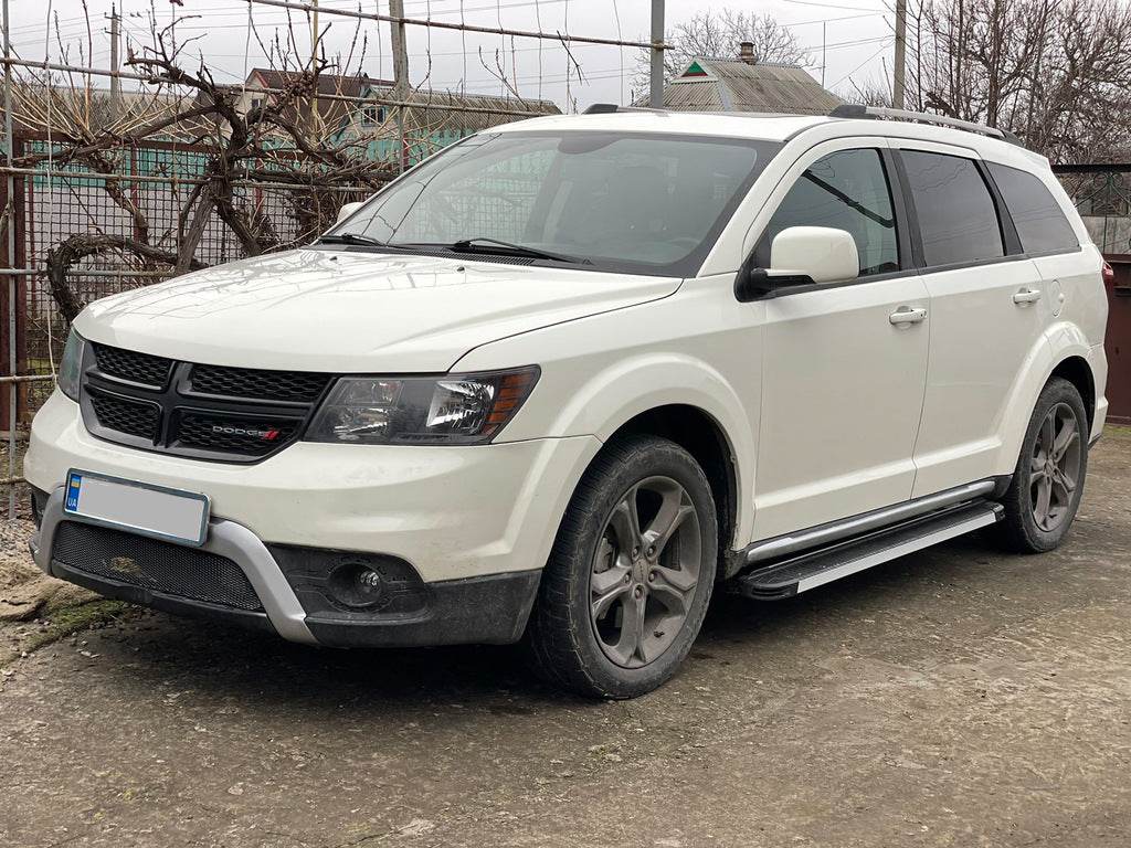 Lateral platforms Maya V1 (2 pieces, aluminum) for Dodge Journey 2008↗ - Reelken Auto
