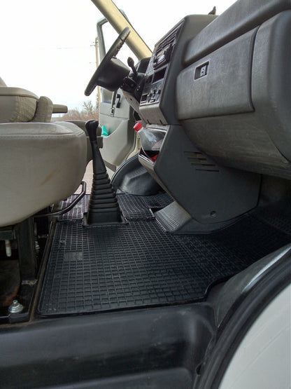 Rubber Floor Mats (2 pcs, Polytep) for Volkswagen T4 Transporter 1990-2003 - image 6