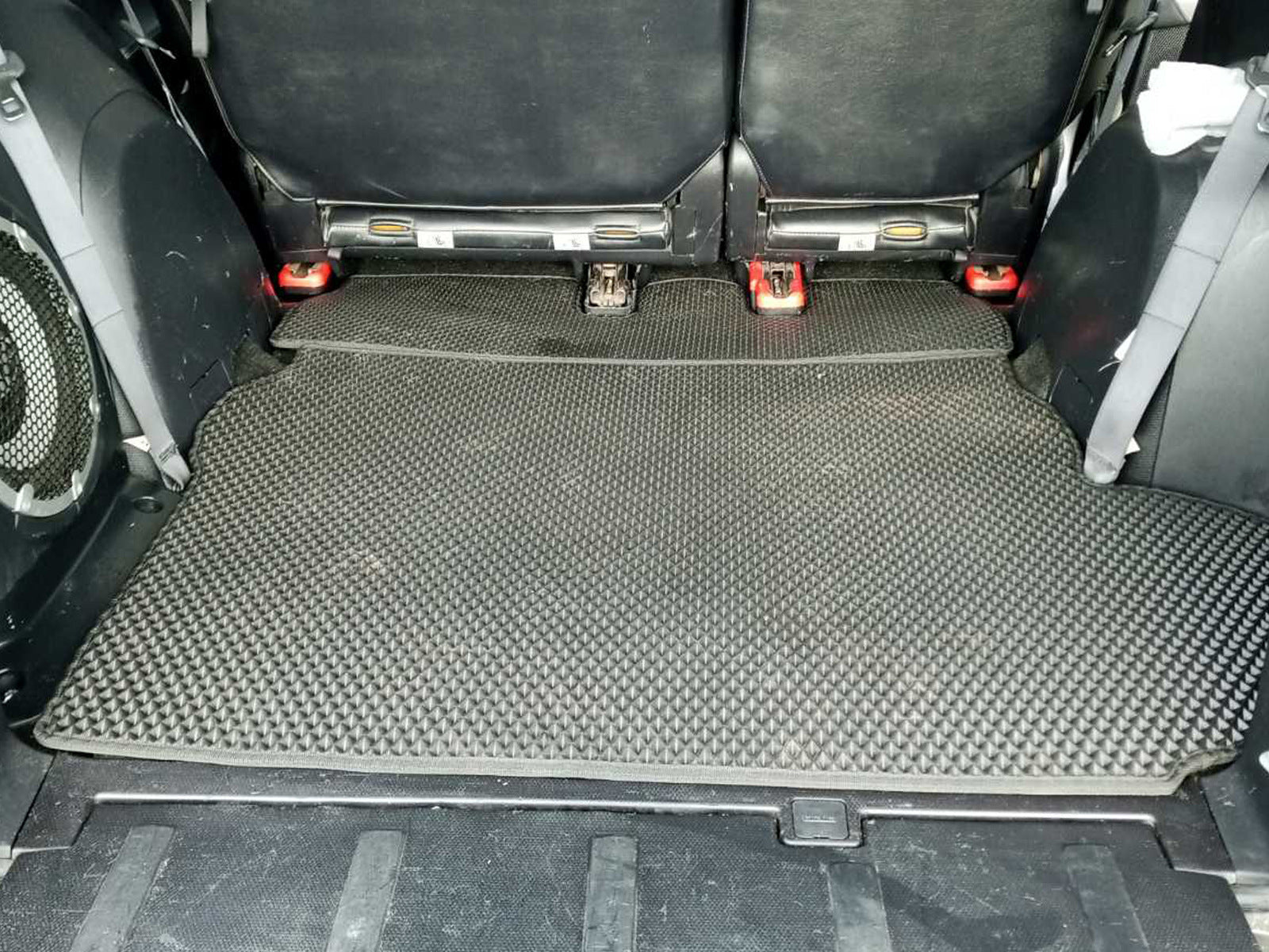 Trunk Mat (EVA, Black) 7-Seater for Mitsubishi Outlander 2006-2012 - image 8