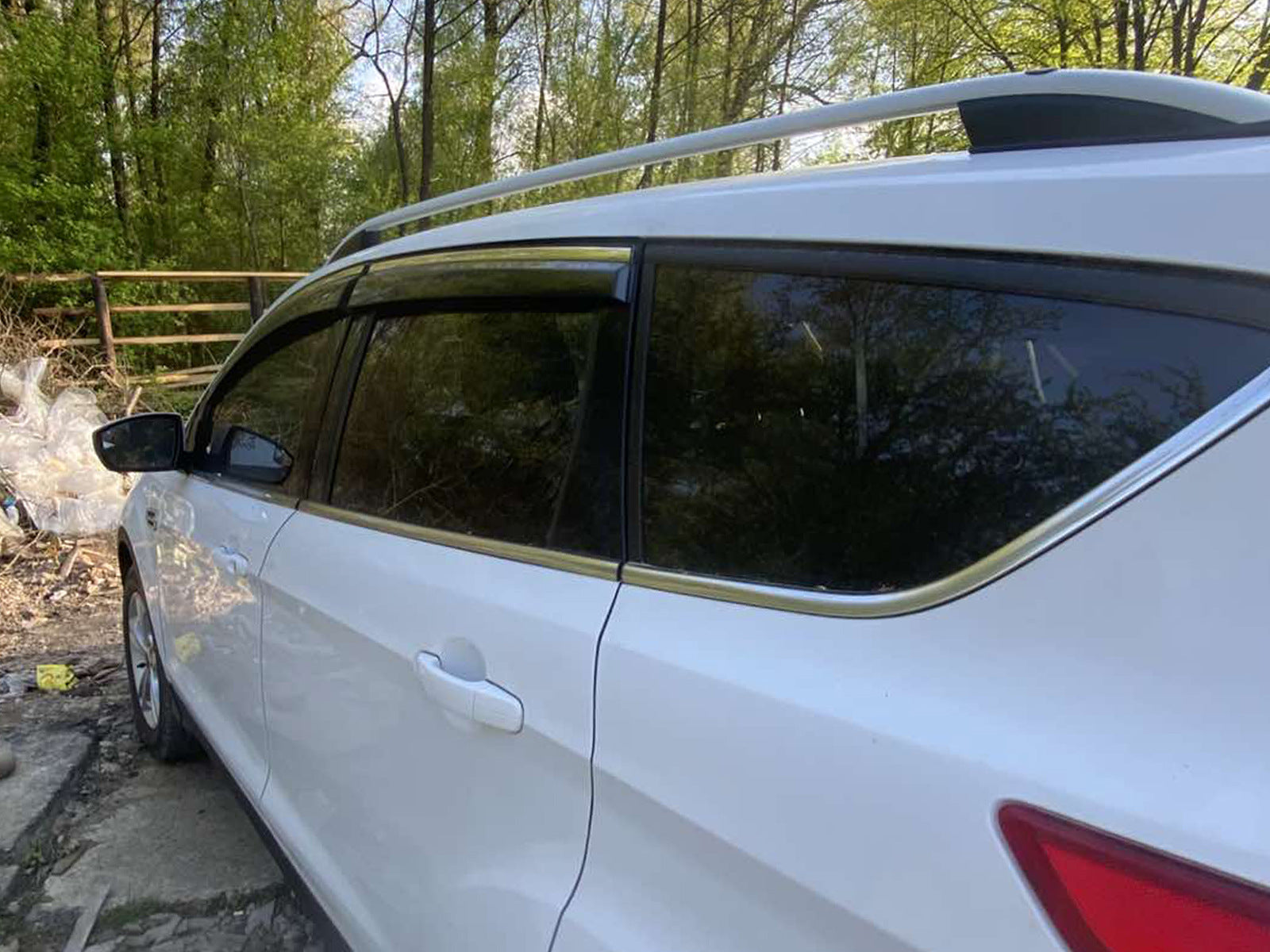 Window Deflectors with Chrome Trim Niken Luxury (4 pcs) for Ford Kuga/Escape 2013-2019 - image 3