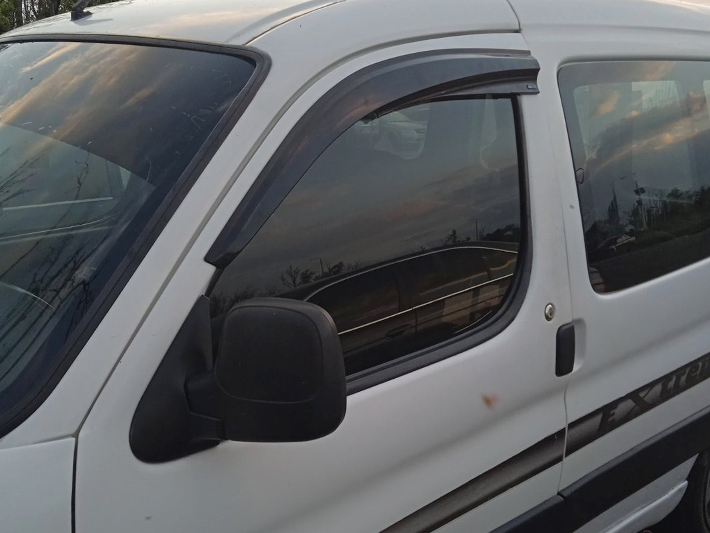 Window Deflectors (2 pcs, Sunplex Sport) for Citroen Berlingo 1996-2008 - image 3