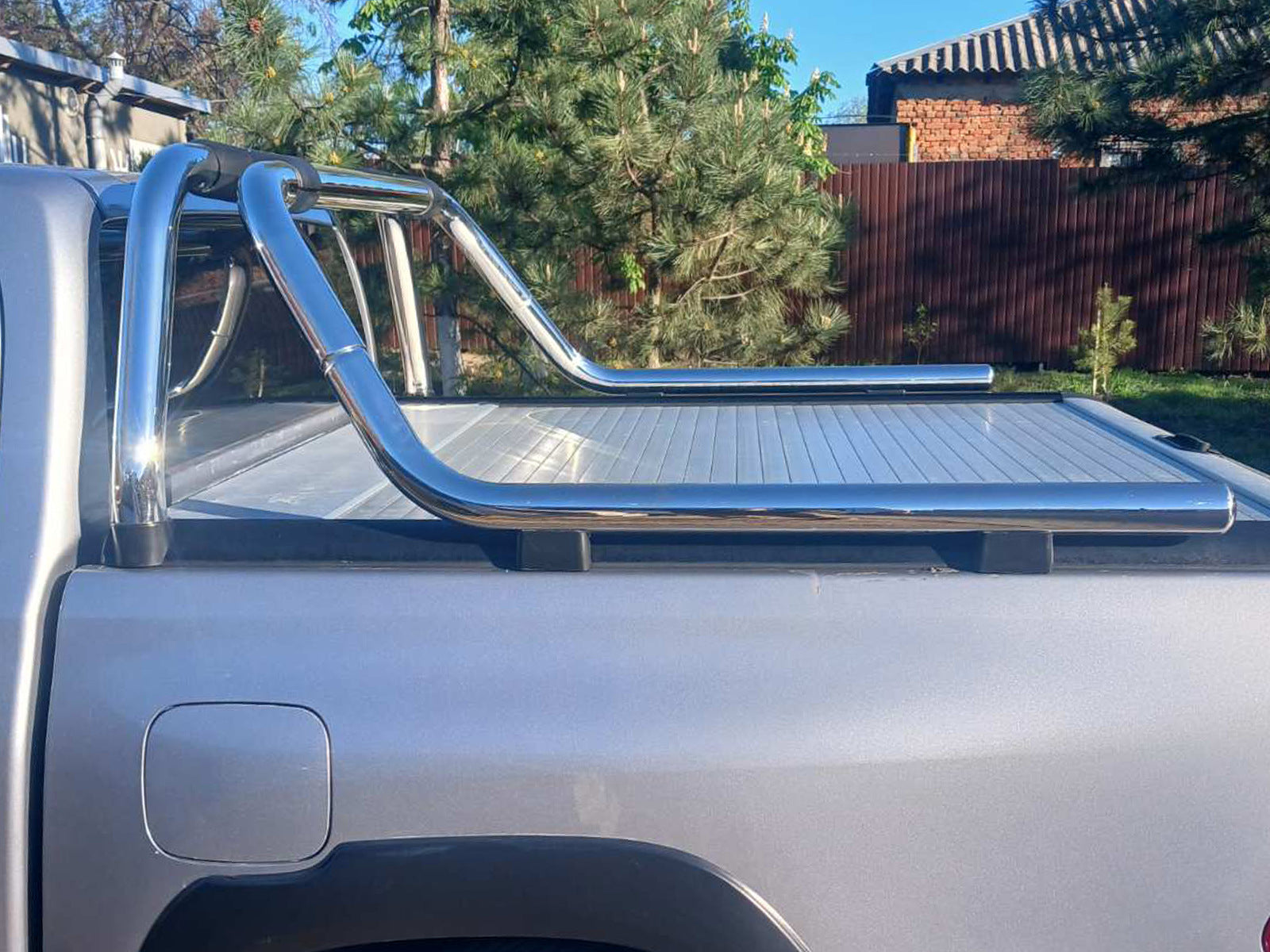 Arc on the body (stainless steel) for Toyota Hilux 2015↗ - image 4
