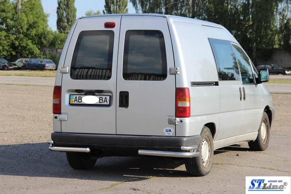 Rear double angles AK003-double (stainless steel) for Fiat Scudo 1996-2007 - Reelken Auto