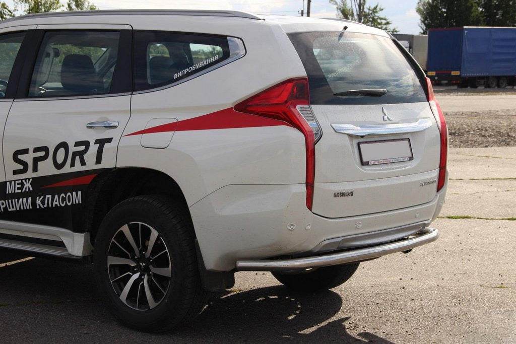 Back protection AK005 (stainless) for Mitsubishi Pajero Sport 2015↗ - Reelken Auto