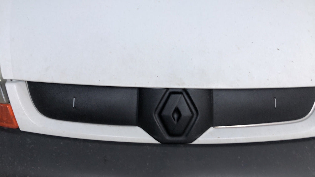 Winter top grille for Renault Trafic 2001-2015 - image 3
