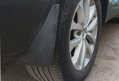 Original Premium V1 Mud Flaps (Set of 4) for Renault Kadjar 2015-2022 - image 2