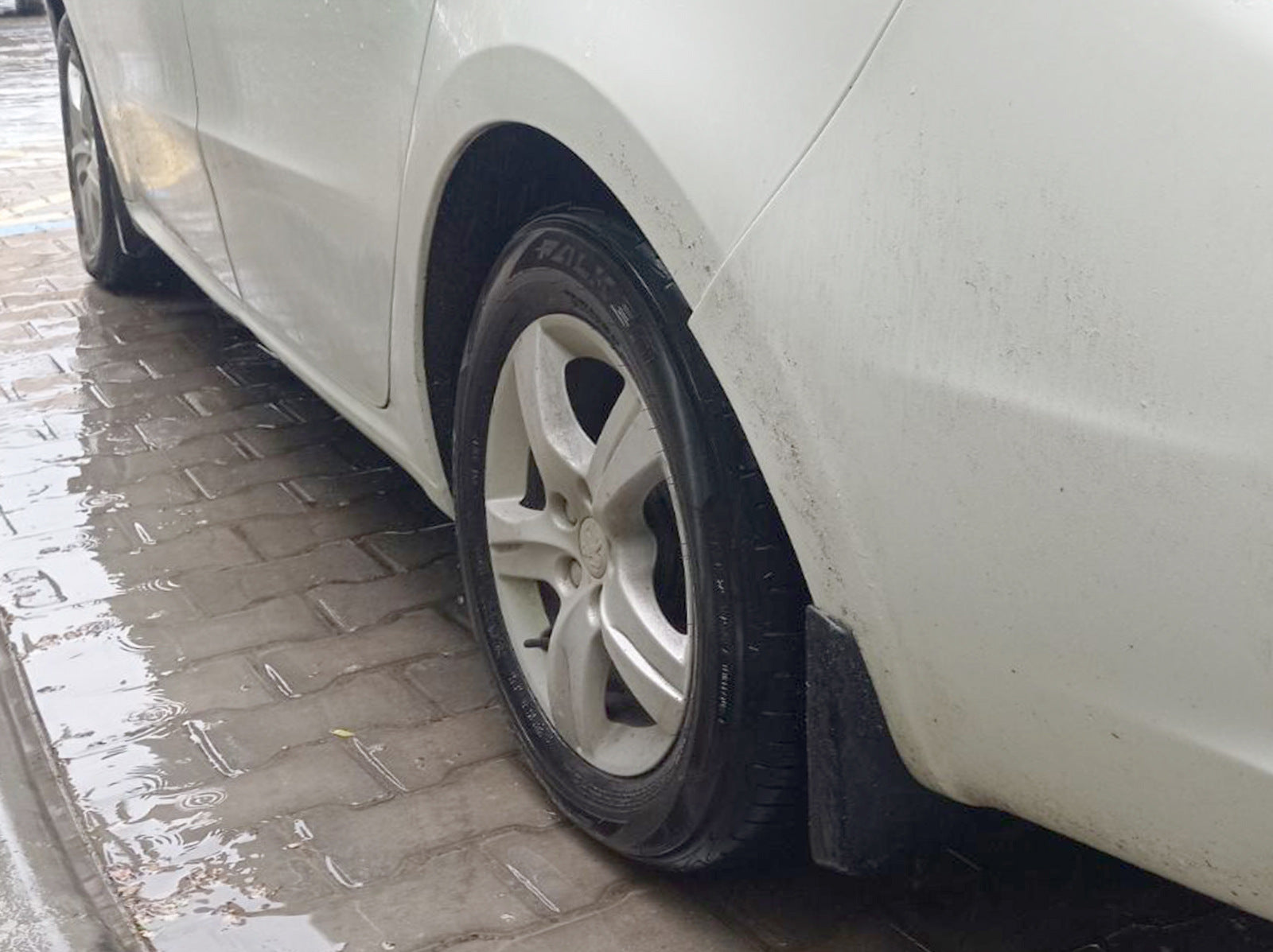 Original Premium SD Mud Flaps (4 pcs) for Peugeot 508 2010-2018 - image 2