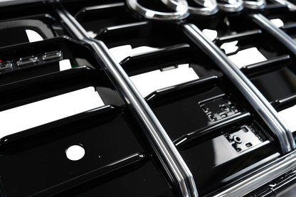 SQ-Style Front Grille (2018-2023, Black with Chrome) for Audi Q8 2018- - image 12
