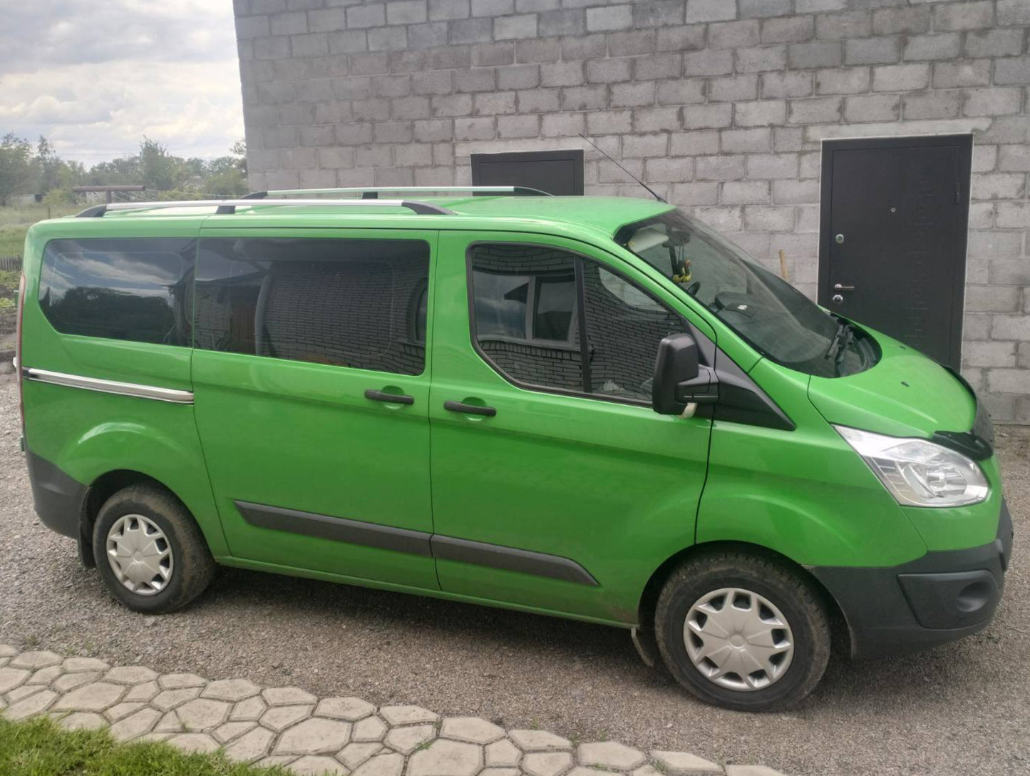 Chrome Roof Rails for Ford Custom 2013-2022 - image 12