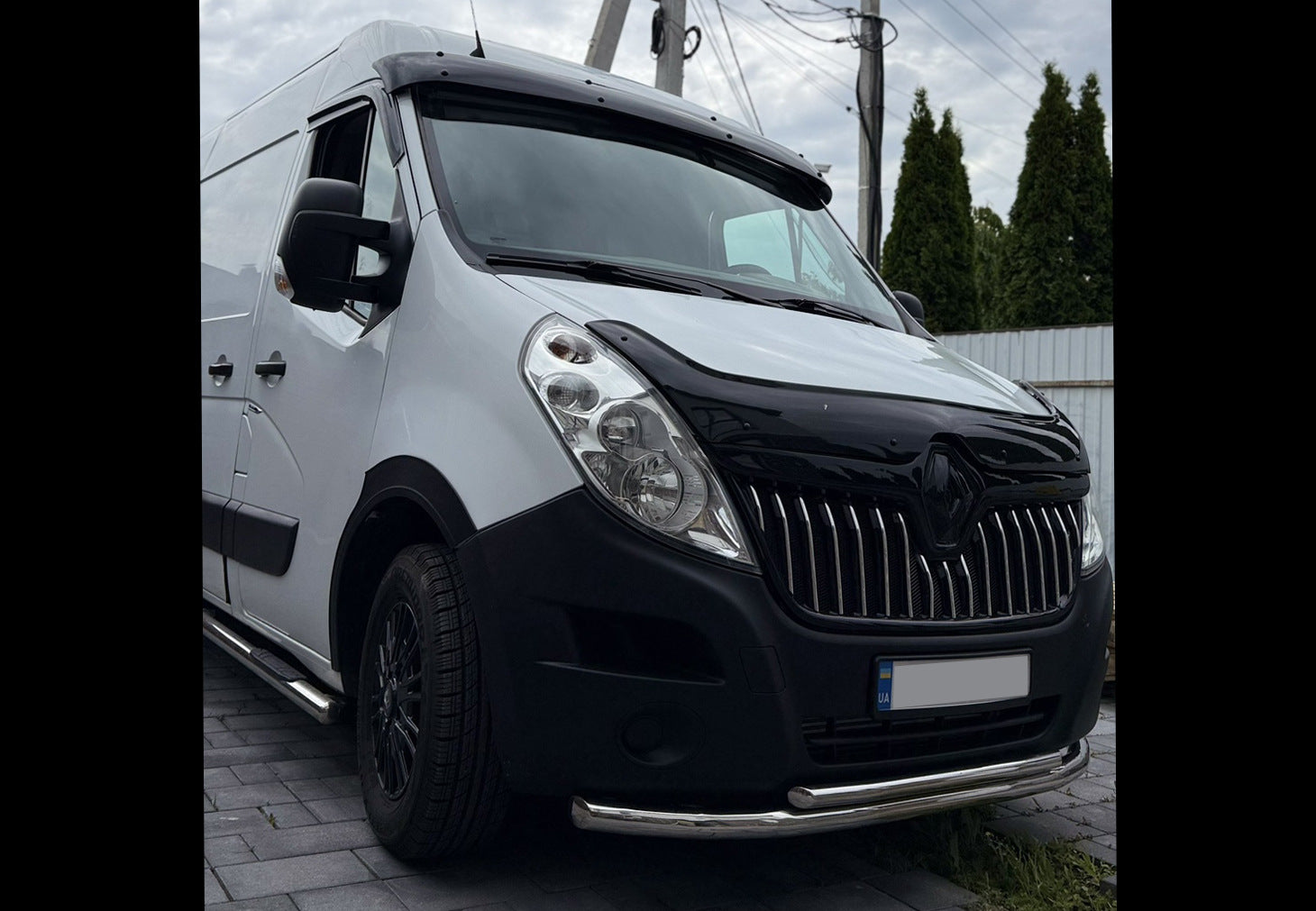 Windshield Sun Visor V2 (black gloss, 5mm) for Renault Master 2011-2023 - image 6