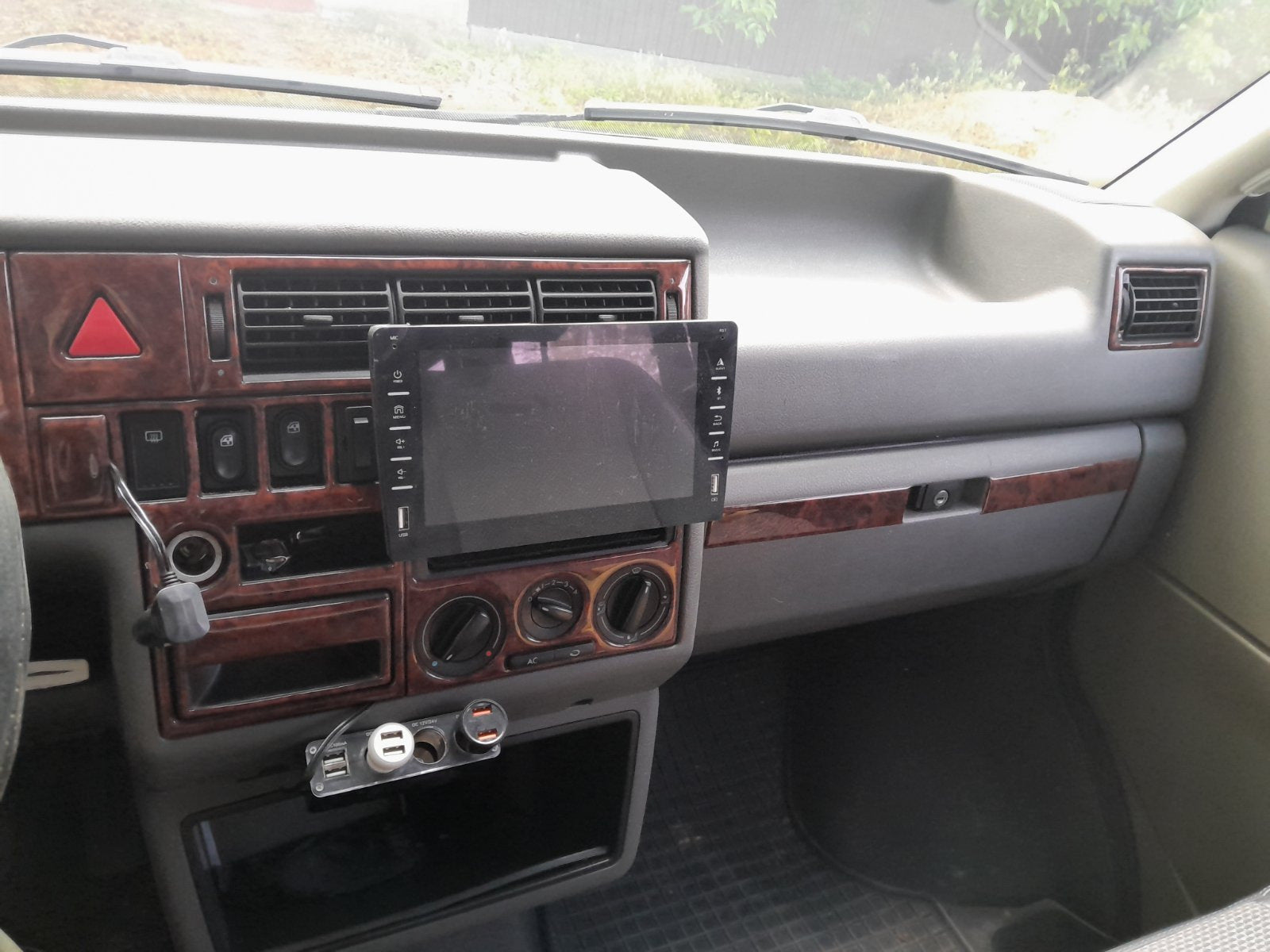 Dashboard Trim Covers (1999-2003) for Volkswagen T4 Caravelle/Multivan 1990-2003 - image 10