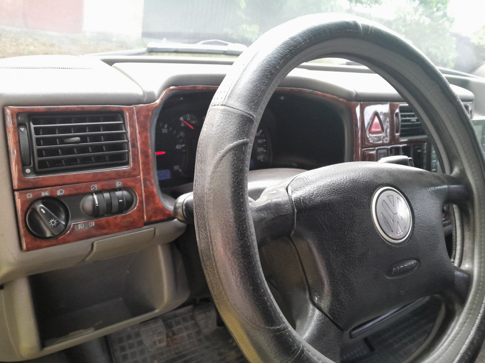 Dashboard Trim Covers (1999-2003) for Volkswagen T4 Caravelle/Multivan 1990-2003 - image 8