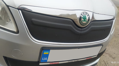 Winter cover on the grille (2011-2014, upper) for Skoda Fabia 2007-2014 - image 1