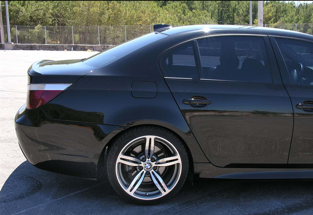 M5-Style Spoiler (primed for painting) for BMW 5 Series E-60/61 2003-2010 - image 3