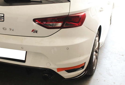 Rear Flap Extensions DPT (Gloss Black) for Seat Leon 2013-2020 - image 1