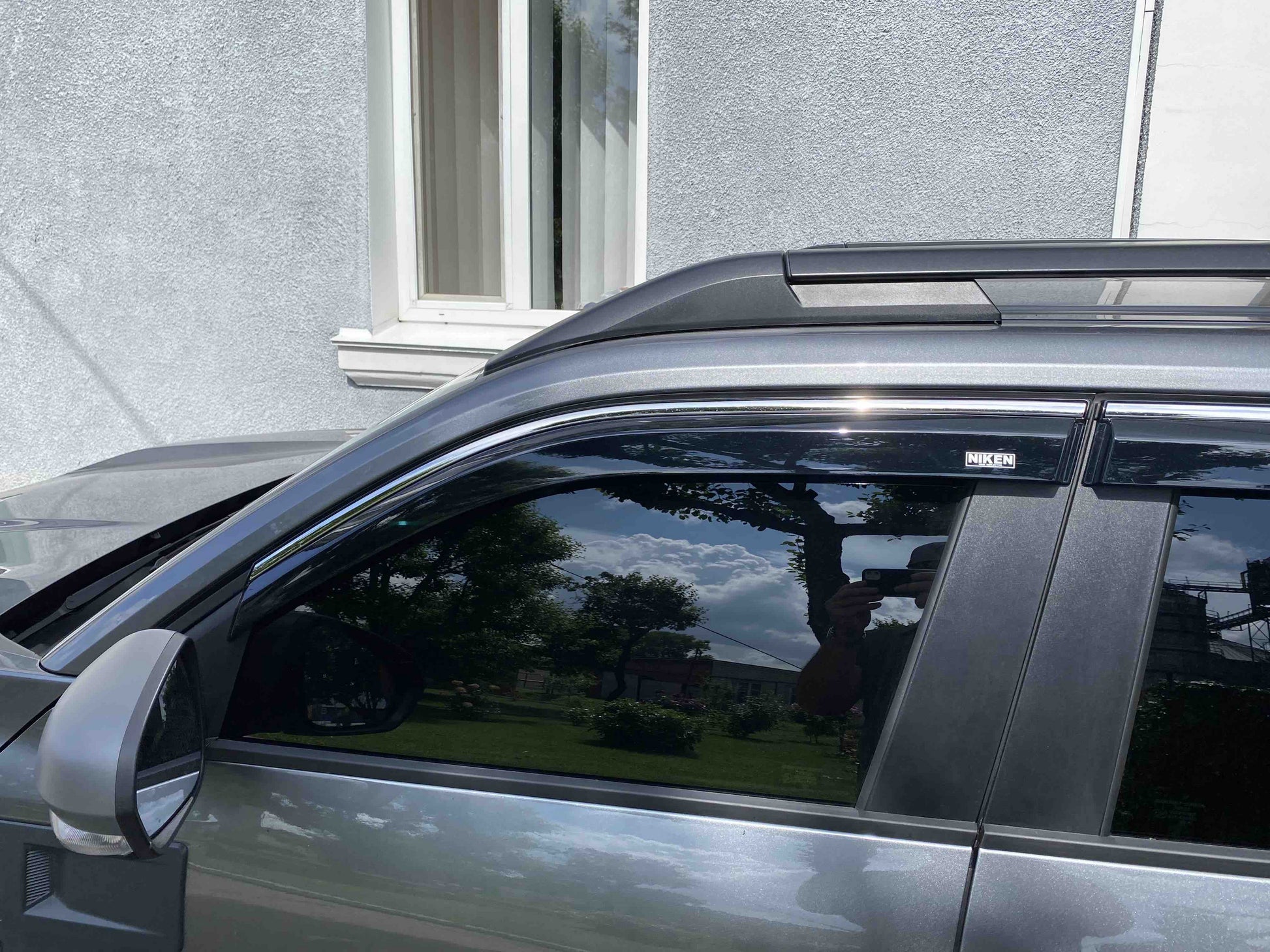 Window deflectors with chrome trim (4 pcs, Niken) for Dacia Duster 2024- - image 4