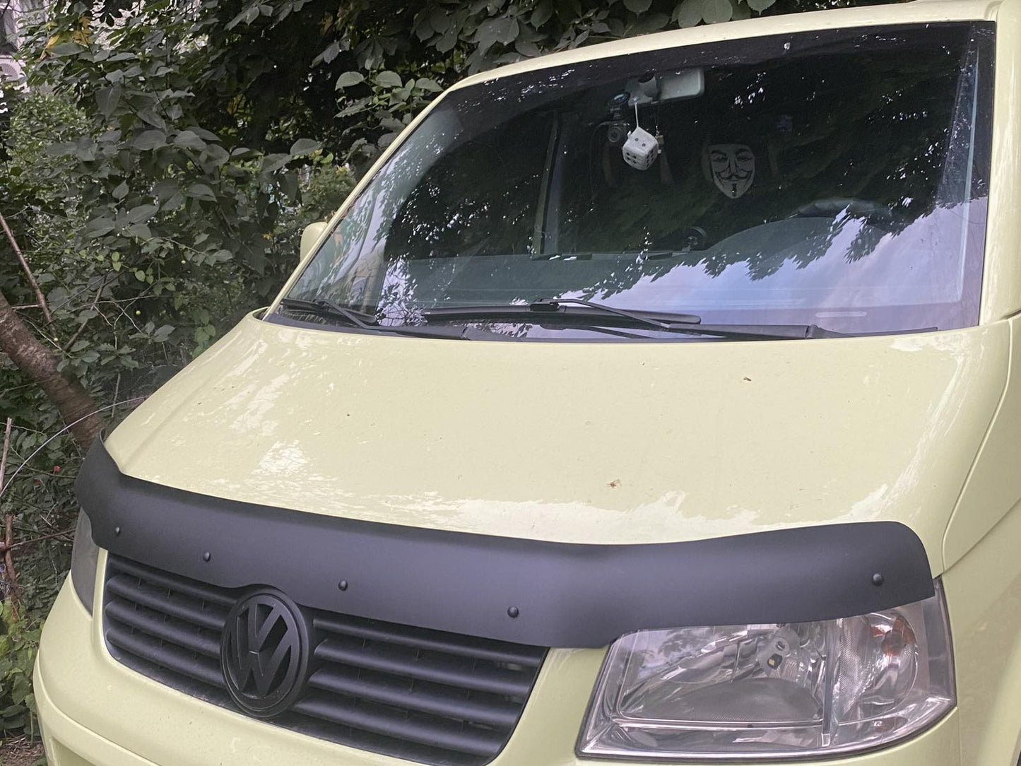 Hood Deflector (EuroCap) for Volkswagen T5 Multivan 2003–2010 - image 11