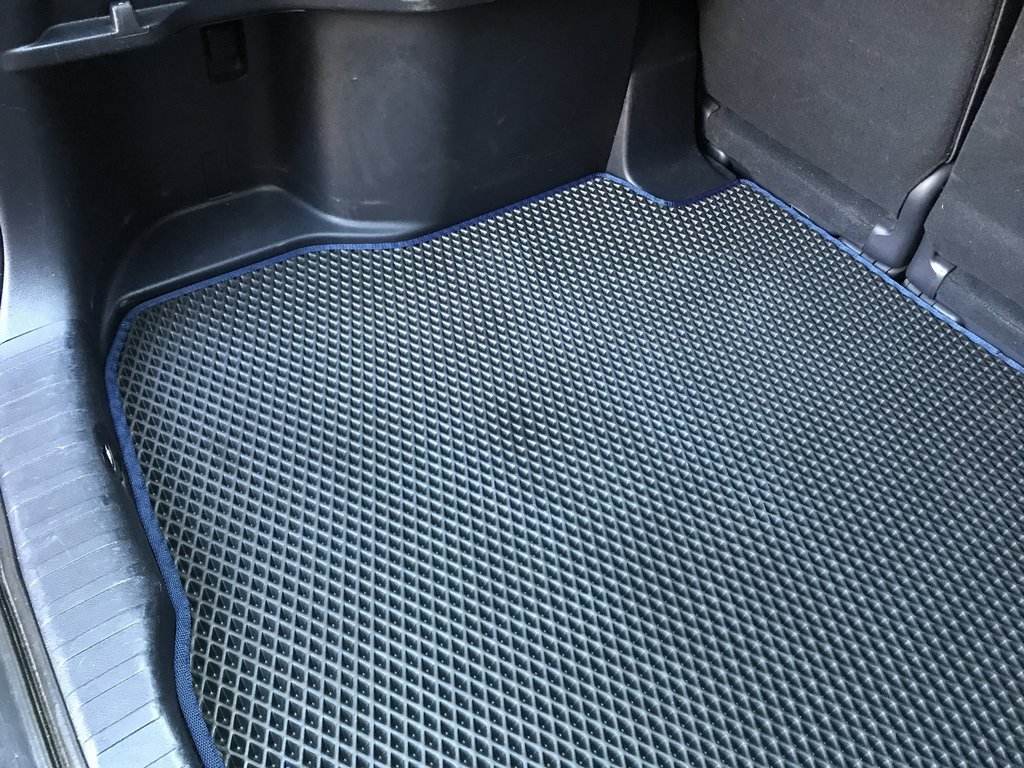 Trunk mat (EVA, black) for Honda CRV 2007-2011 - Reelken Auto