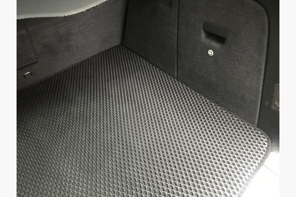 Trunk Mat V1 (EVA, Black) for Volkswagen Touareg 2010-2018 - image 2