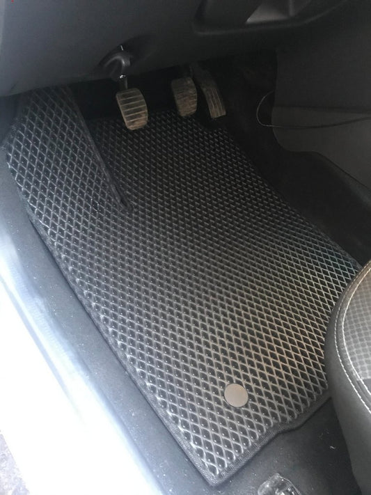 EVA Floor Mats (black) for Renault Logan II 2013-2022 - image 1