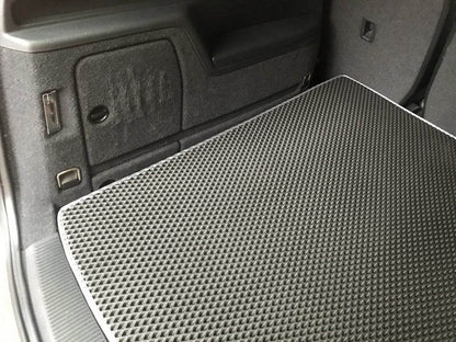 The Mat of the trunk top (EVA black) for Volkswagen Sharan 2010↗ - Reelken Auto