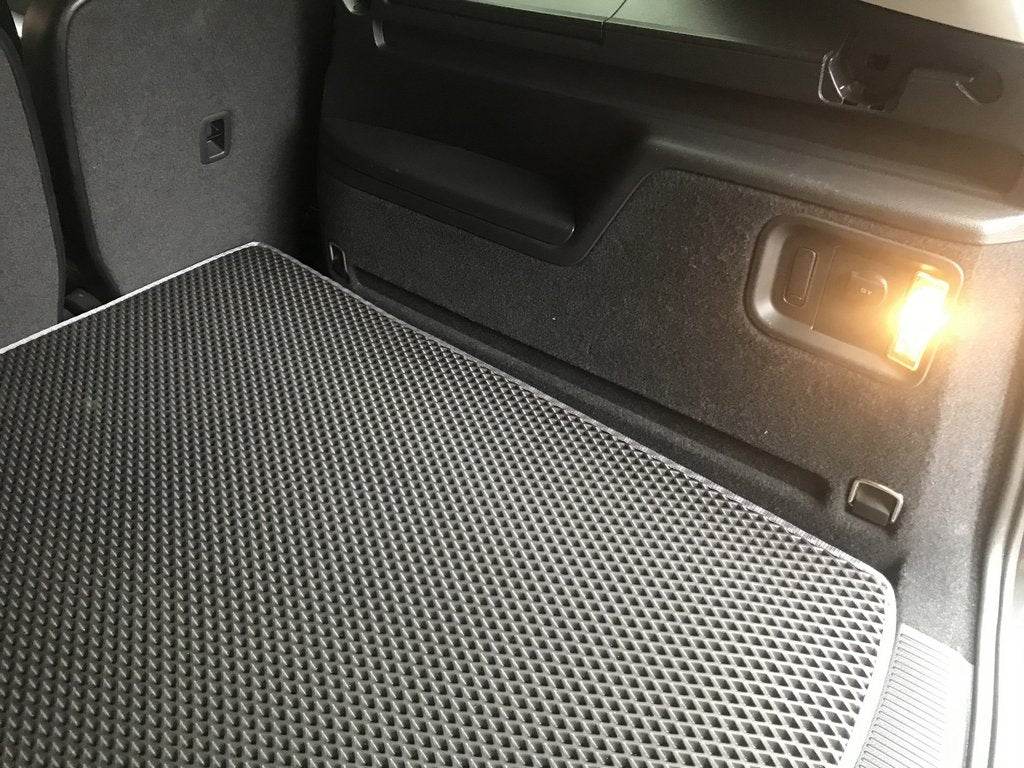 The Mat of the trunk top (EVA black) for Volkswagen Sharan 2010↗ - Reelken Auto