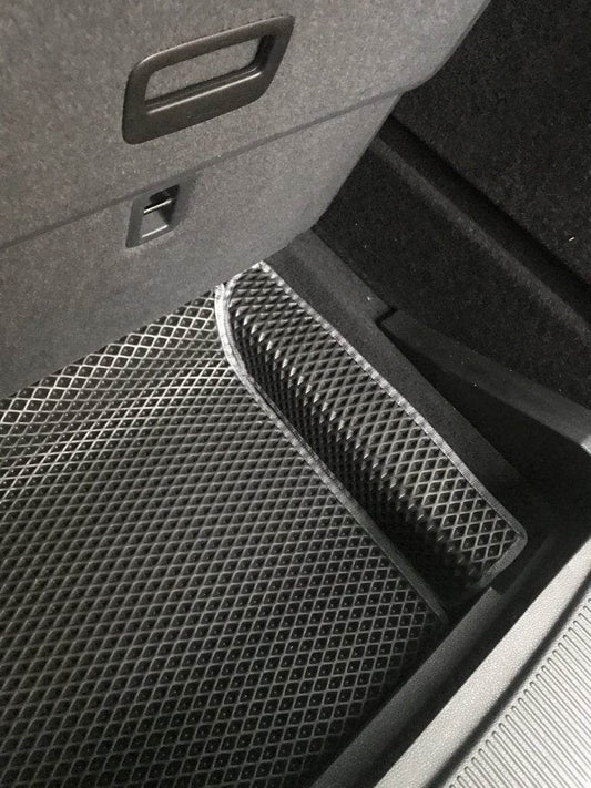 The Mat of the trunk bottom (EVA black) for Volkswagen Sharan 2010↗ - Reelken Auto
