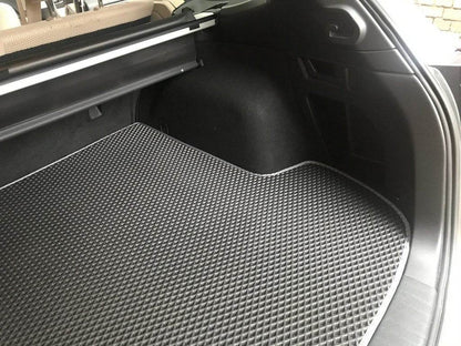 Trunk mat (black, EVA) for Subaru Outback 2014-2019 - Reelken Auto