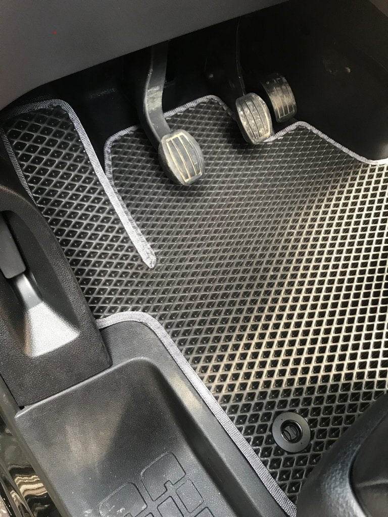 Polyurethane mats (2-piece, EVA, black) 1+1 for Opel Vivaro 2019↗ - Reelken Auto