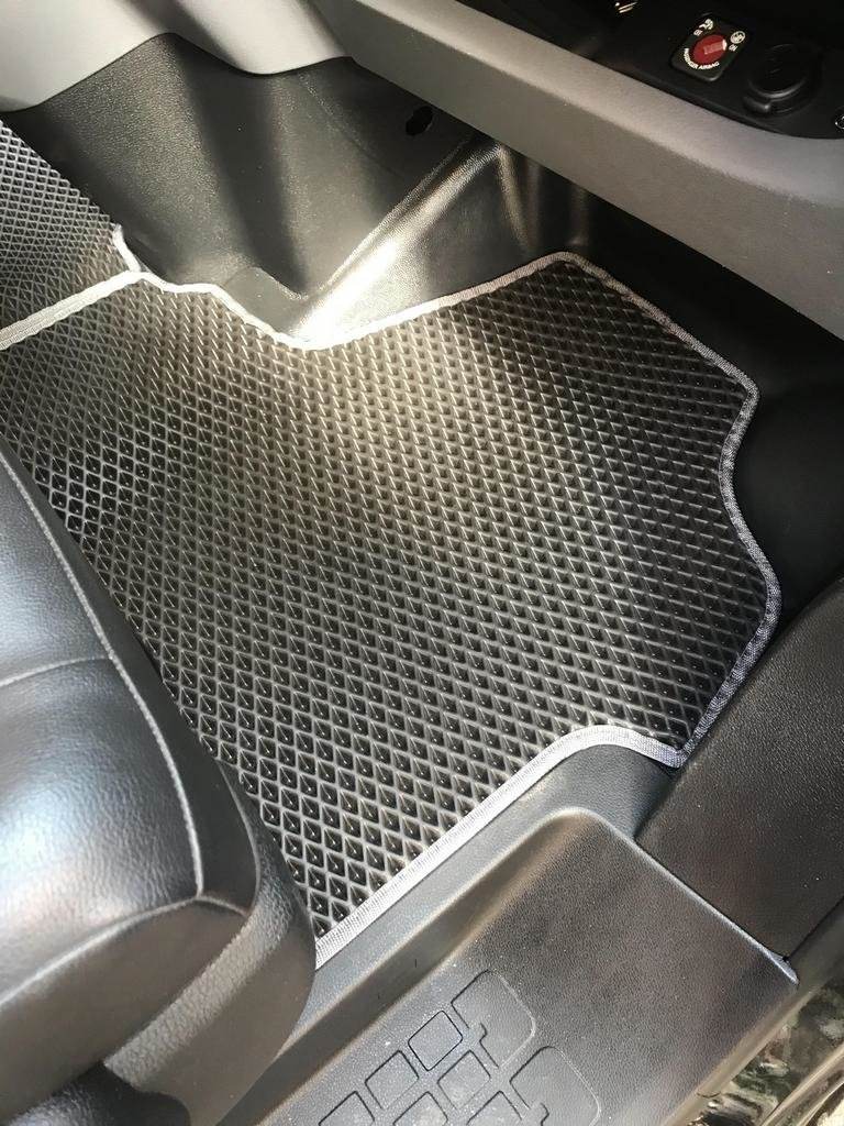 Polyurethane mats (2-piece, EVA, black) 1+1 for Opel Vivaro 2019↗ - Reelken Auto