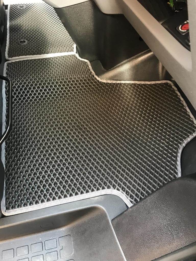 Polyurethane mats (2-piece, EVA, black) 1+1 for Toyota Proace - Reelken Auto