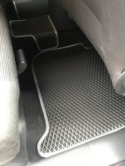 EVA mats (black) for Volkswagen Touran 2003-2010 - Reelken Auto