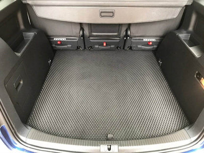 Trunk mat (EVA, 5 seats, black) for Volkswagen Touran 2003-2010 - Reelken Auto