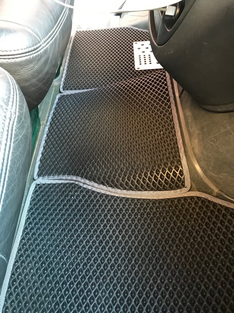 EVA Floor Mats (CDI, Black) for Mercedes Sprinter W901/902/903/904/905 1995-2006 - image 1