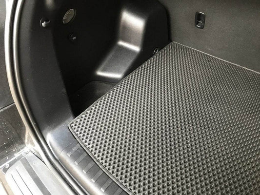 A cargo Mat (EVA black) for Land Rover Freelander II - Reelken Auto