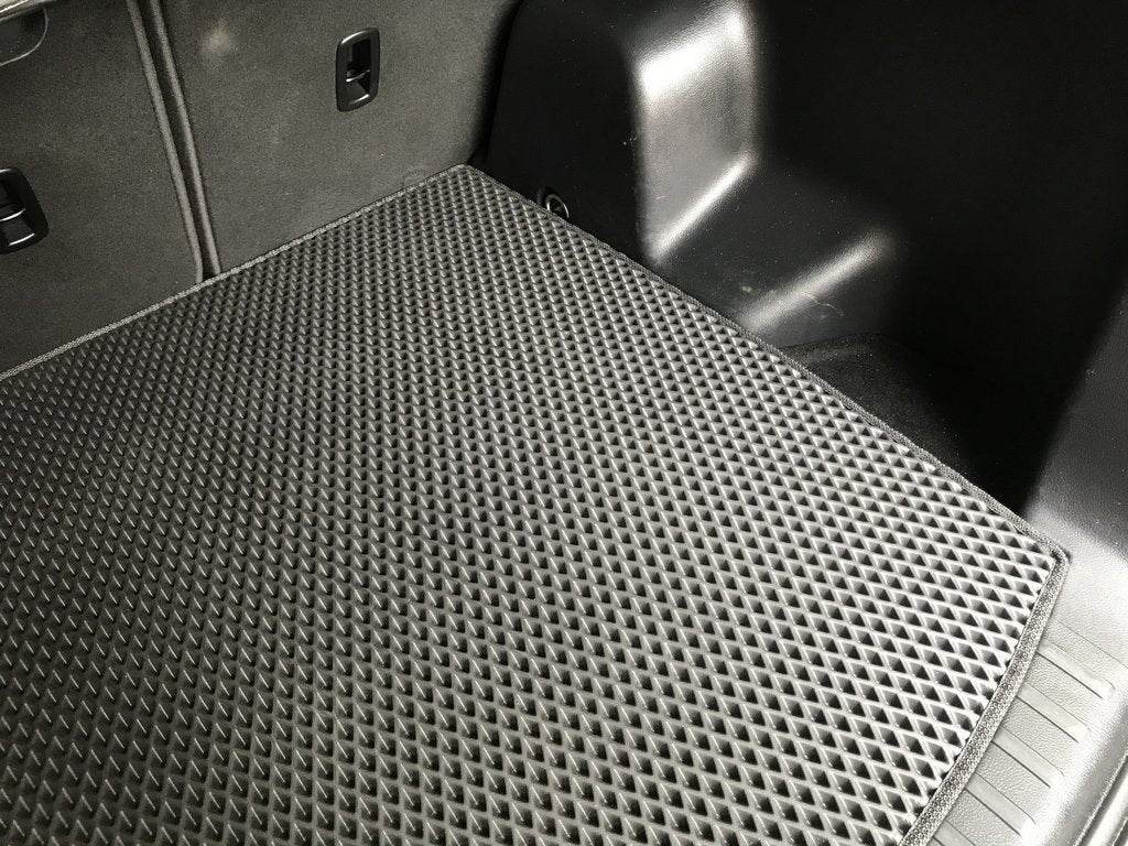 A cargo Mat (EVA black) for Land Rover Freelander II - Reelken Auto