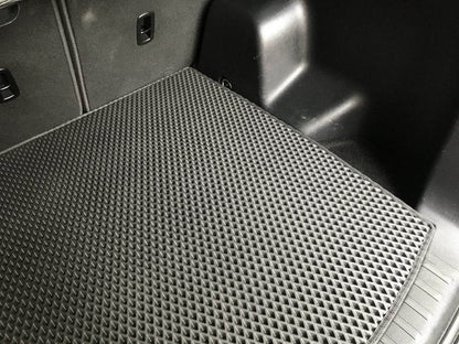A cargo Mat (EVA black) for Land Rover Freelander II - Reelken Auto
