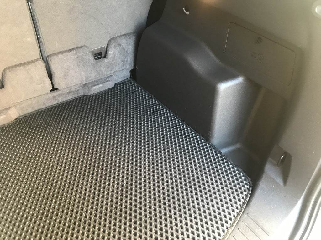 A cargo Mat (EVA black) for Ford Kuga/Escape 2013-2019 - Reelken Auto
