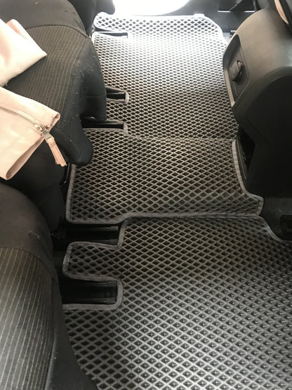 Polyurethane Floor Mats (2nd Row, EVA, Black) for Volkswagen Sharan 2010-2023 - image 4