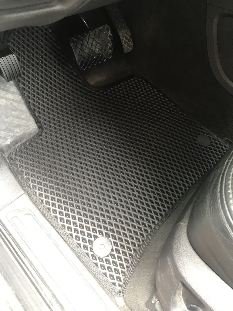 EVA Floor Mats (black) for Audi Q7 2005-2015 - image 1