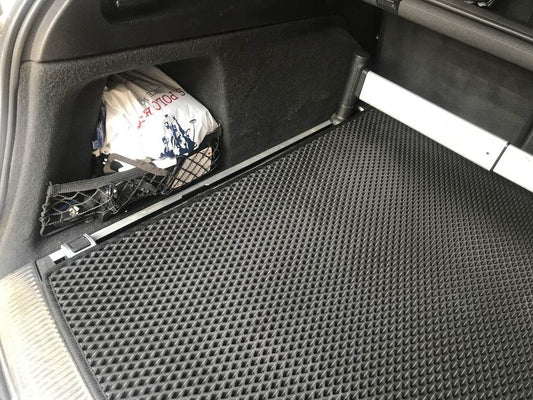 A cargo Mat (EVA black) (5 seats) for Audi Q7 2005-2015 - Reelken Auto