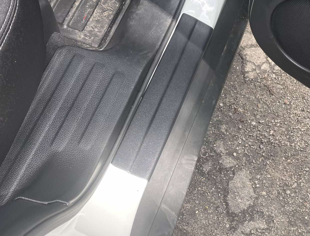 Door Sill Covers EuroCap (4 pcs, ABS) for Nissan X-trail T32/Rogue 2014-2021 - image 2