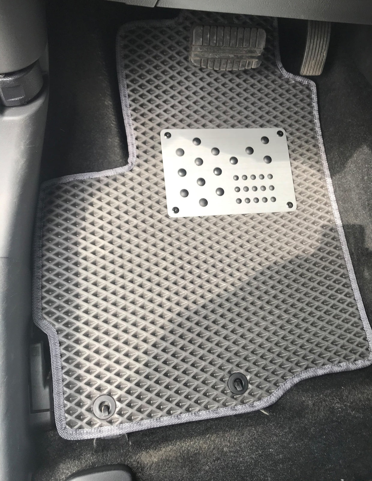 EVA Floor Mats (Black) for Mitsubishi Eclipse Cross 2017- - image 4