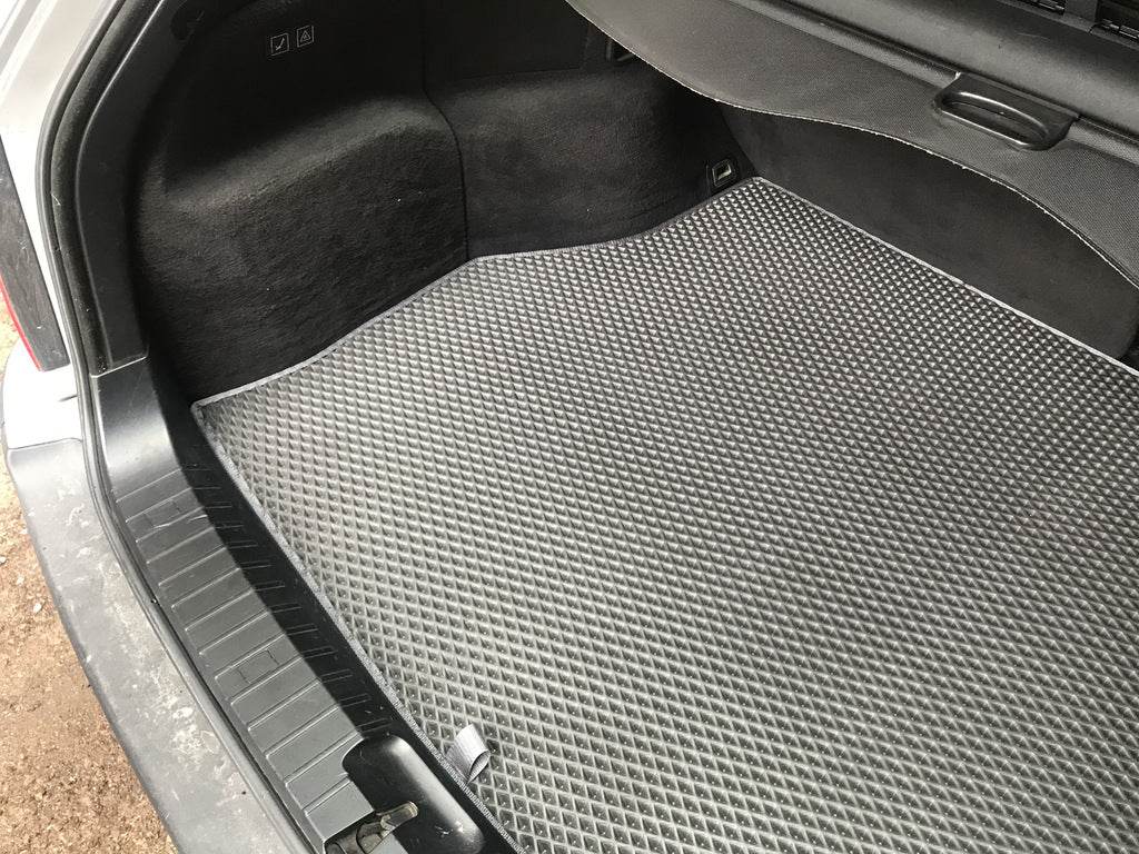 Trunk mat SW (EVA, black) for BMW 3 series E-46 1998-2006 - Reelken Auto
