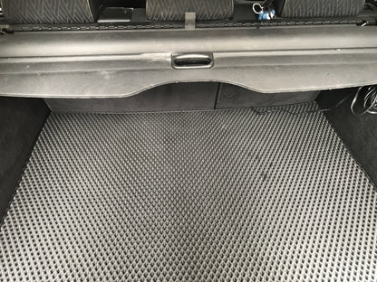 Trunk Mat SW (EVA, Black) for BMW 5 Series E39 1996-2003 - image 4