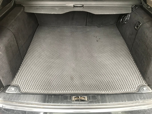 Trunk Mat SW (EVA, Black) for BMW 5 Series E39 1996-2003 - image 1