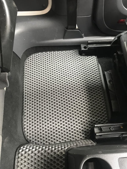 EVA mats (black) for Volkswagen Caddy 2004-2010 - image 3